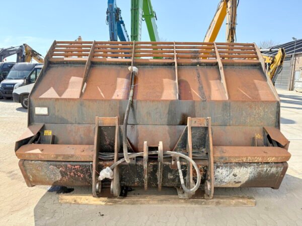 Caterpillar 950M 966M (Ulrich) High-Tip Bucket - Image 7