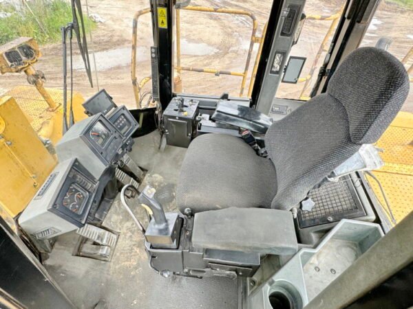 Caterpillar 988H - Image 11
