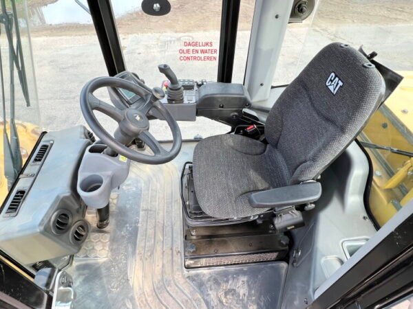 Caterpillar CS66B - Image 7