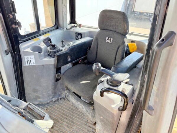 Caterpillar D6T LGP - Image 7