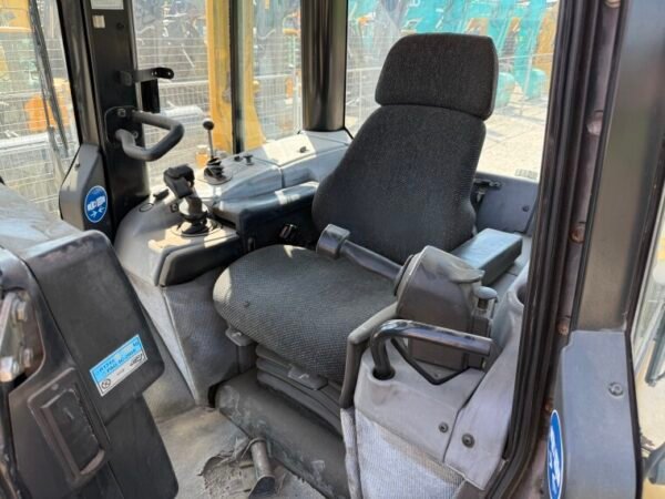 Caterpillar D6N LGP - German Machine - Image 7
