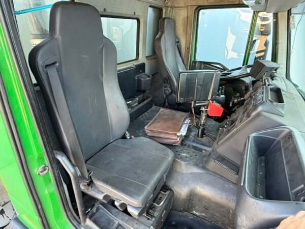 Iveco Trakker 450 EEV 6x4 - Automatic Gearbox - Image 7