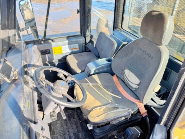 Komatsu HM400-2 - Image 7