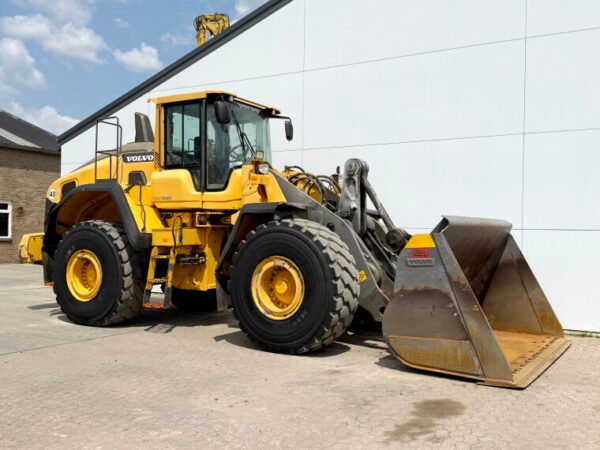 Volvo L150H - Image 7