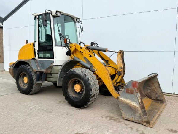 Liebherr L509 Stereo - Image 7