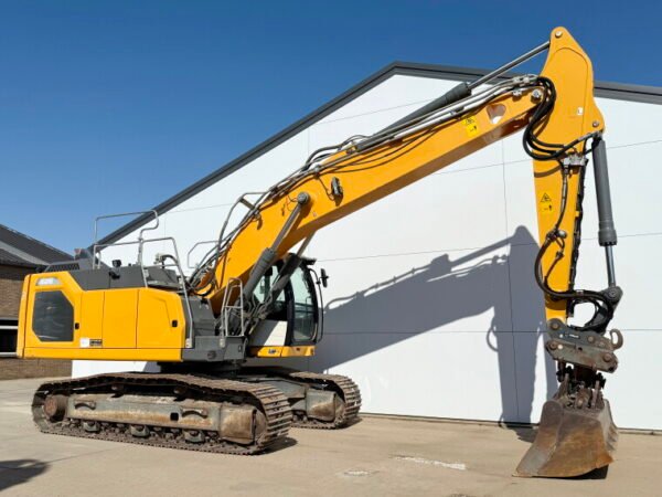 Liebherr R926NLC - German Machine - Image 7