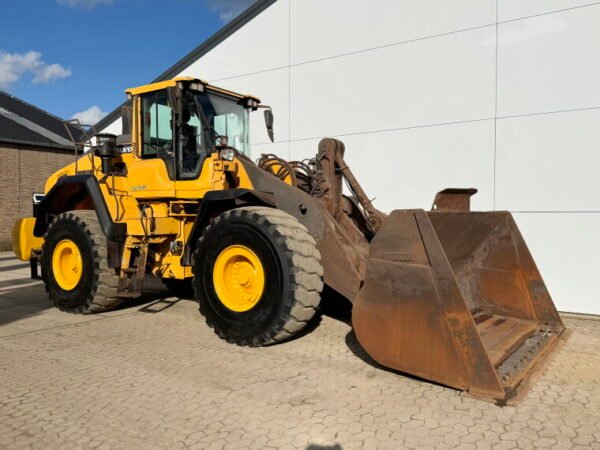 Volvo L180H - Image 7