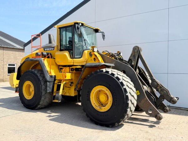 Volvo L220H - BUCKET INCLUDED, COMING SOON! - Image 7