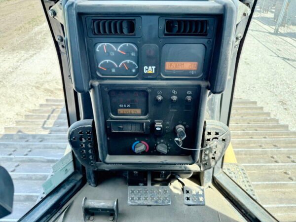 Caterpillar D6N LGP - German Machine - Image 8