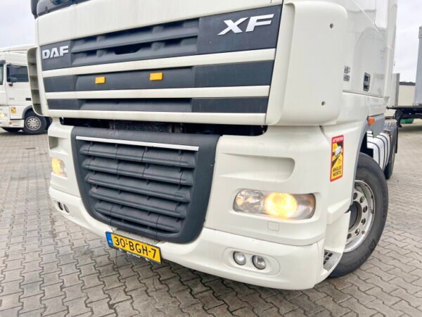 DAF XF 105.460 - Image 8