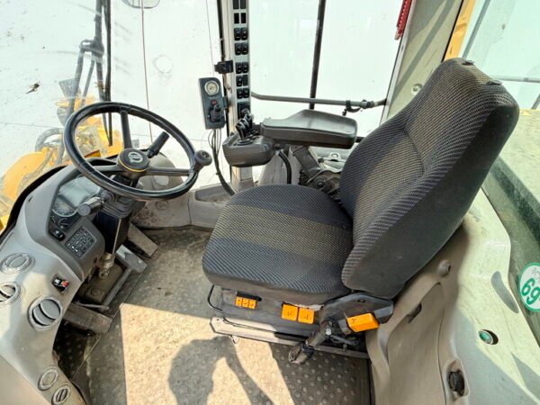 Volvo L150H - Image 8