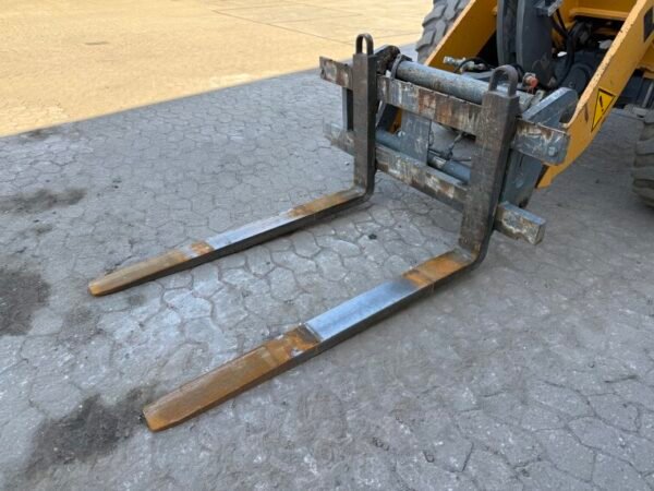 Liebherr L506C - Image 8