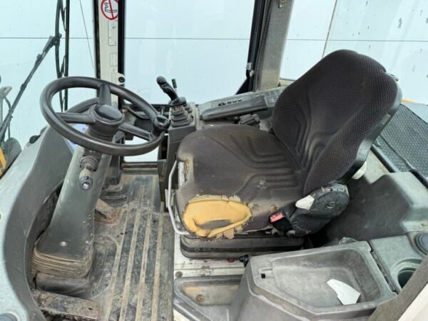 Liebherr L509 Stereo - Image 8