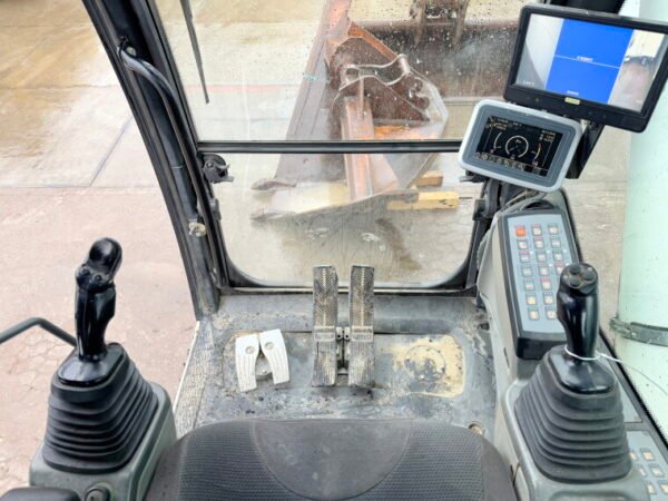Liebherr R906LC Litronic - Image 8