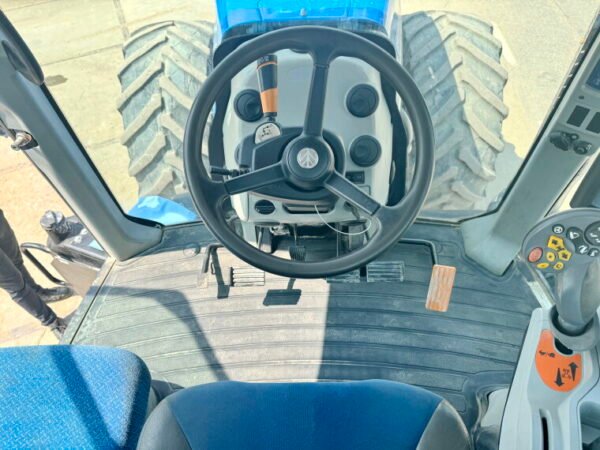 New Holland T8.360 LOW HOURS - Image 8