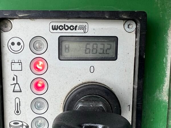 Weber CR8 - Image 8
