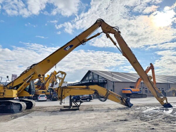 Caterpillar 345CL UHD - 30 Meter Demolition - Image 10