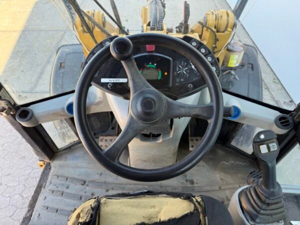 Caterpillar 906H - Image 9