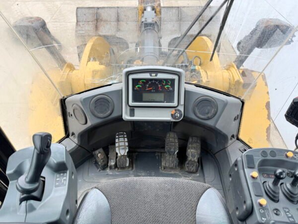 Caterpillar 950M - Image 9