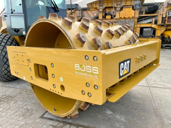Caterpillar CS66B - Image 9