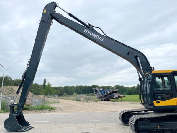 Hyundai R245LR - Image 8