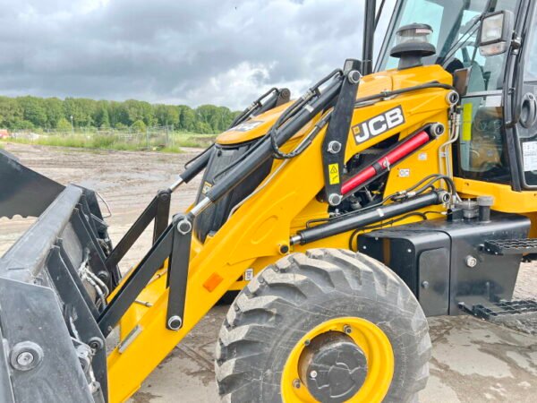 JCB 3DX / 3CX Super Eco Xpert -Telescopic Boom - Image 9
