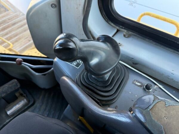 Komatsu D85PX-15E0 - Image 9