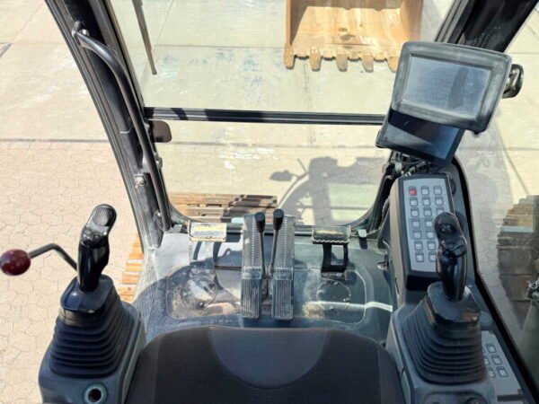 Liebherr R936LC - Image 9