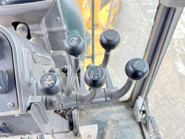 Volvo G970 - Image 9