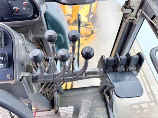 Volvo G970 - Image 9