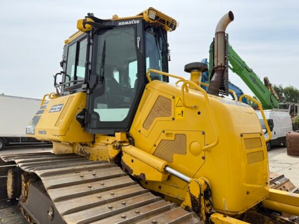 Komatsu D61PXi-24 - Image 12