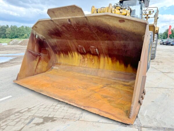 Caterpillar 988H - Image 7