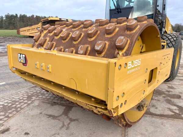 Caterpillar CS66B - Image 10