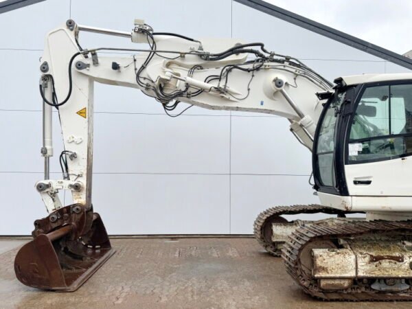 Liebherr R906LC Litronic - Image 10