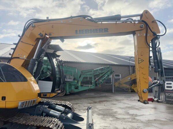Liebherr R920LC Compact - Image 11