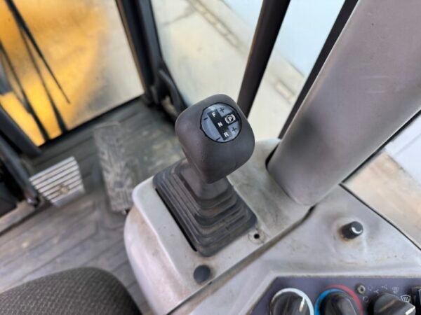 Volvo G970 - Image 10