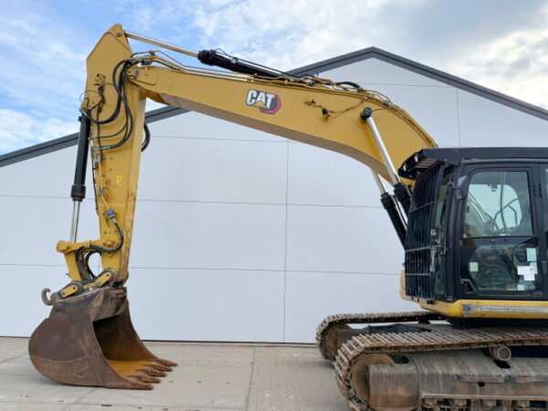 Caterpillar 330 Next Gen - Image 11
