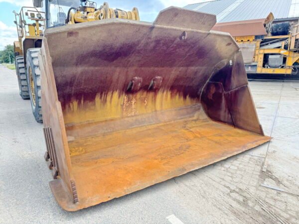 Caterpillar 988H - Image 8