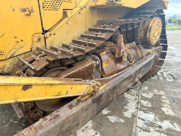 Caterpillar D9R - Image 11