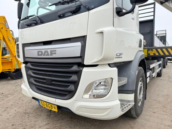 DAF CF400 + Palfinger Crane + Trailer - Image 11