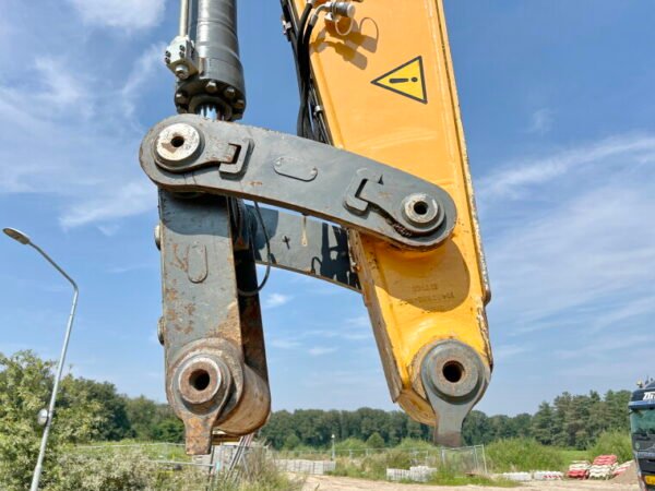 Liebherr R950 SHD - Image 11