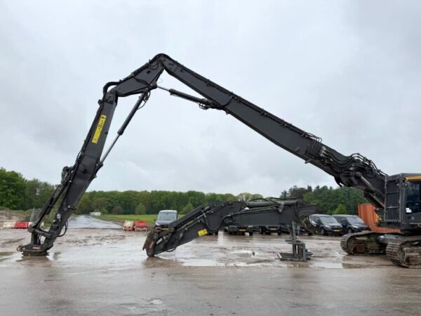 Volvo EC380EHR UHD - 24 Meter Demolition - Image 11