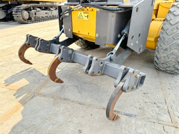 Volvo G970 + RIPPER - Image 11
