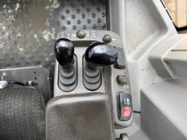 Volvo L350F - Image 11