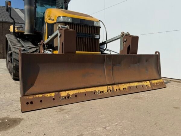 Challenger MT865B - Image 14