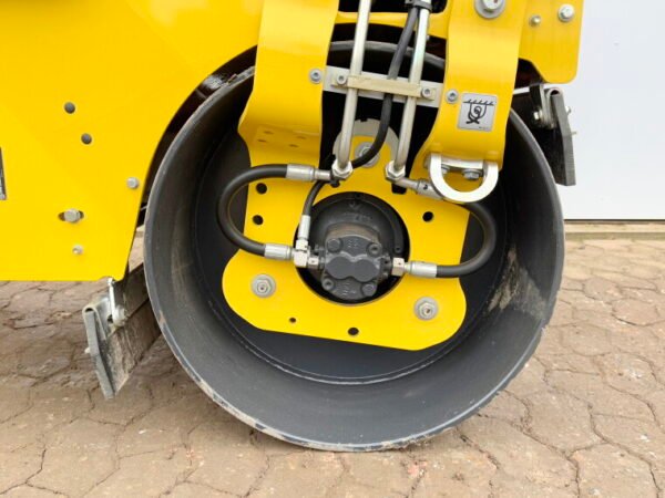 Bomag BW80AD-5 - Image 12