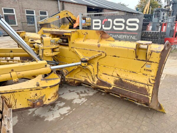 Caterpillar D6T - Image 12