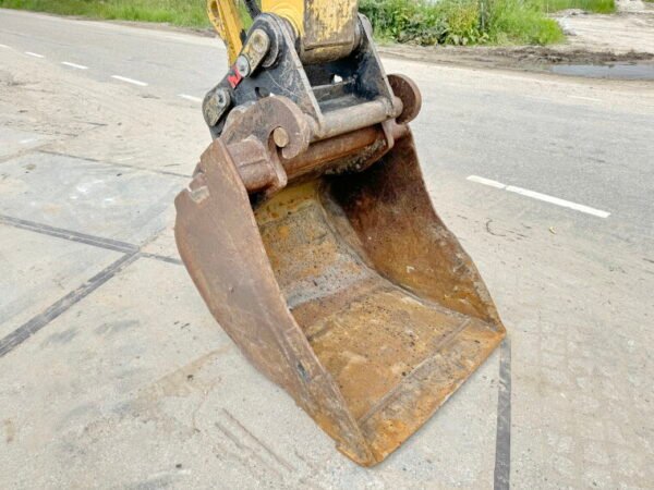 Caterpillar M315D - Image 12