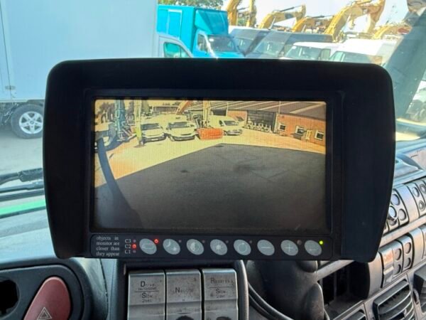 Iveco Trakker 450 EEV 6x4 - Automatic Gearbox - Image 13