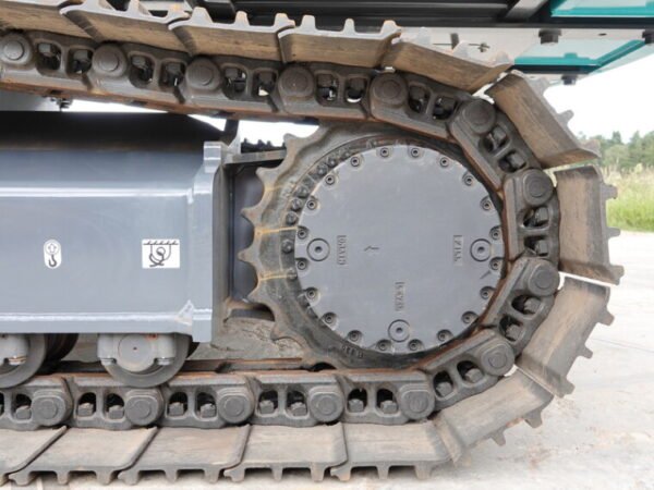 Kobelco SK220-10 - Image 20